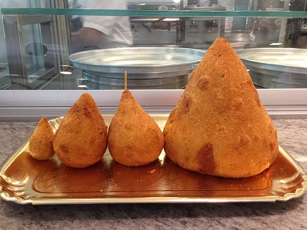 Saiba tudo sobre a Coxinha, o salgado mais amado do Brasil e aprenda a fazer 1 coxinha 1 kg são paulo